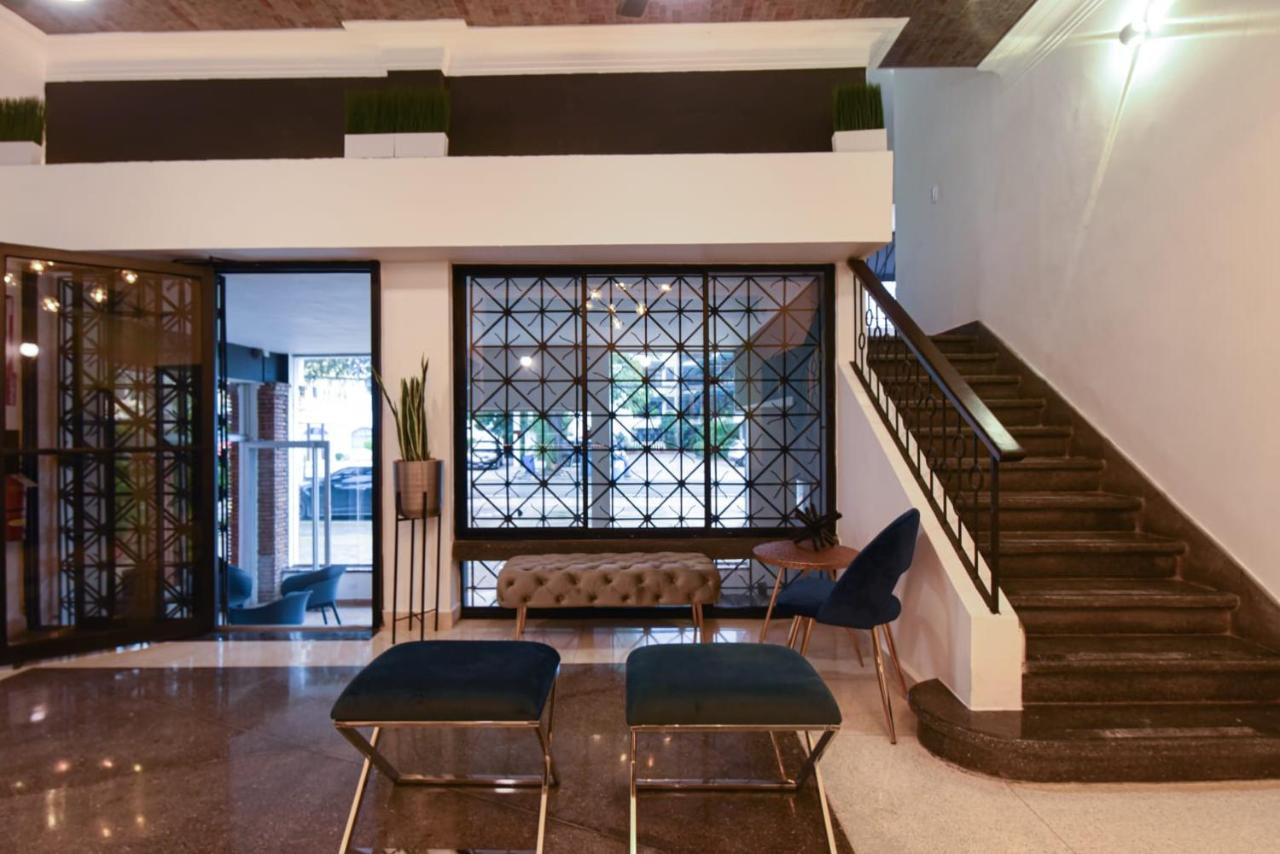 Ph 19 Guesthouse Hotel In Gazcue Santo Domingo Bagian luar foto