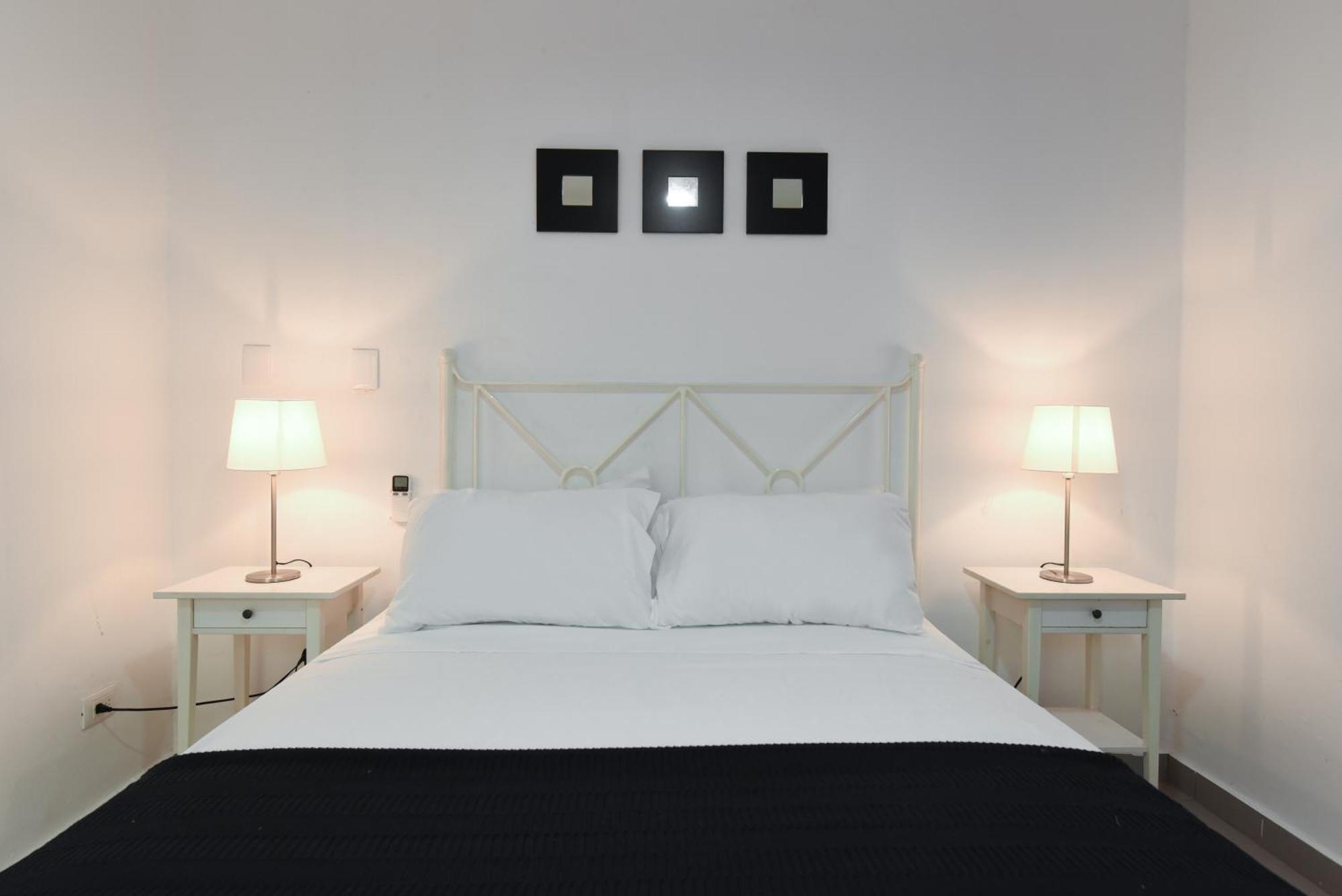 Ph 19 Guesthouse Hotel In Gazcue Santo Domingo Ruang foto